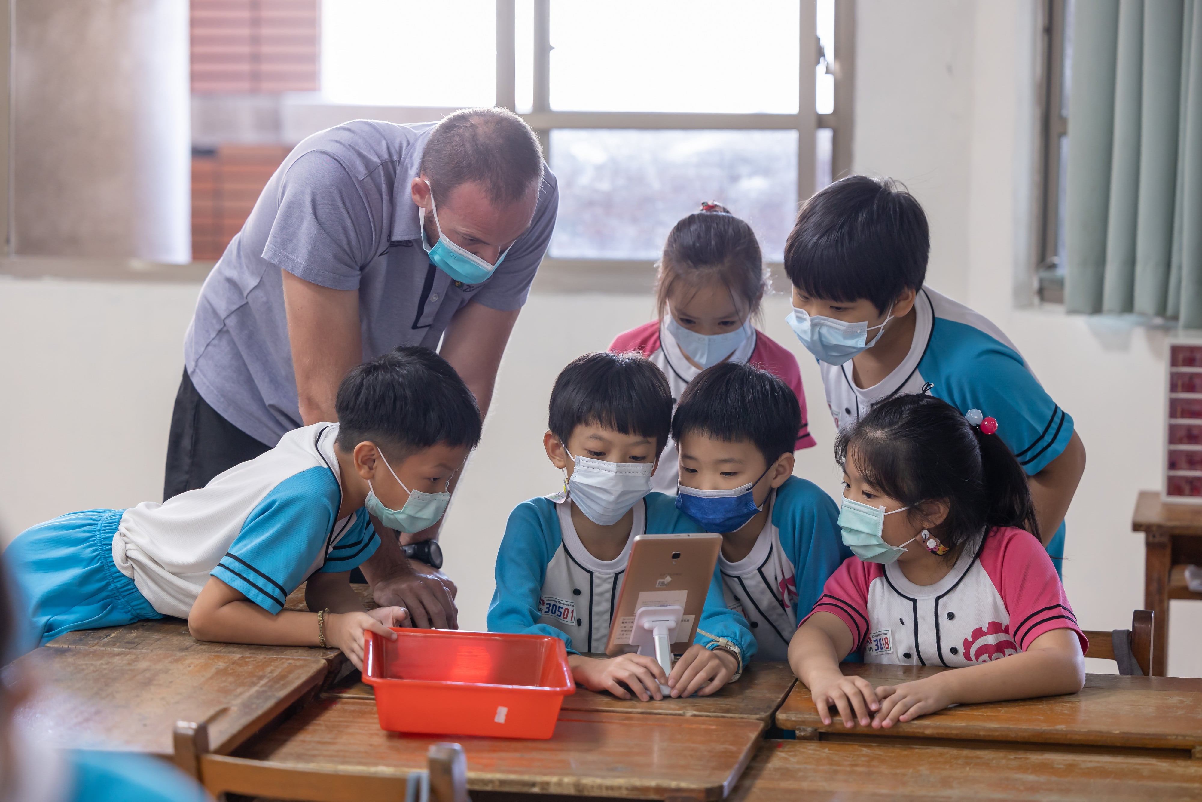 臺南英語智慧城市平台 結合古蹟任務讓英語學習更有感 英語學習創作徵件熱烈進行中