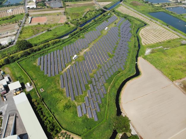 無人機應用台南日趨成熟　黃偉哲：台南將成為全國重要的陸海空AI無人載具試驗場域